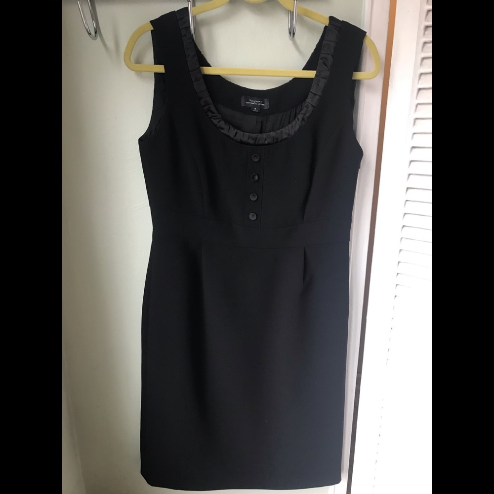 Tahari Black Sleeveless Dress